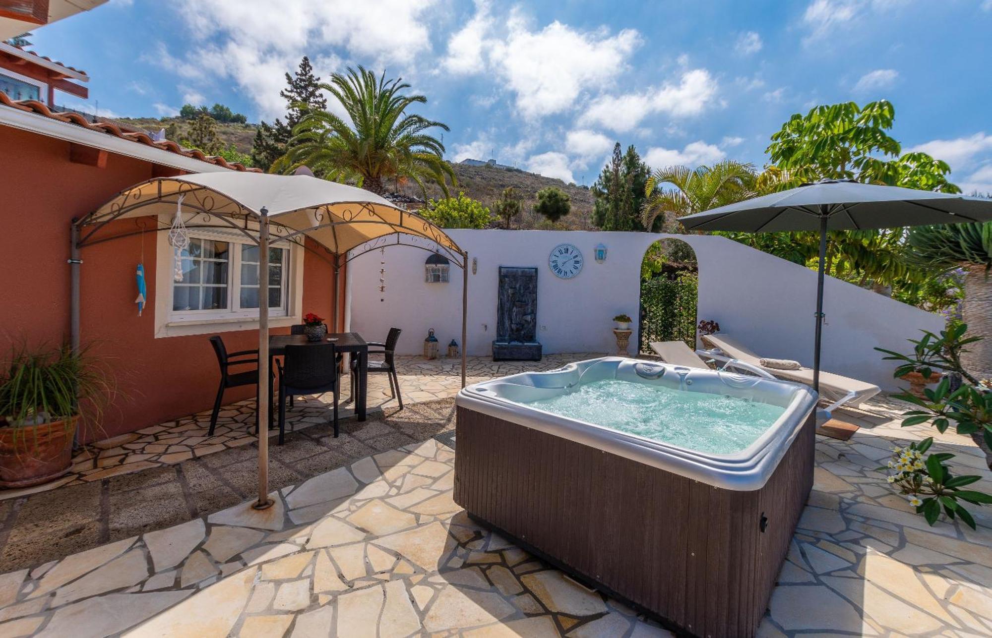Villa Hibisco, Jacuzzi Y Vistas Al Atlantico Costa Adeje  Kültér fotó