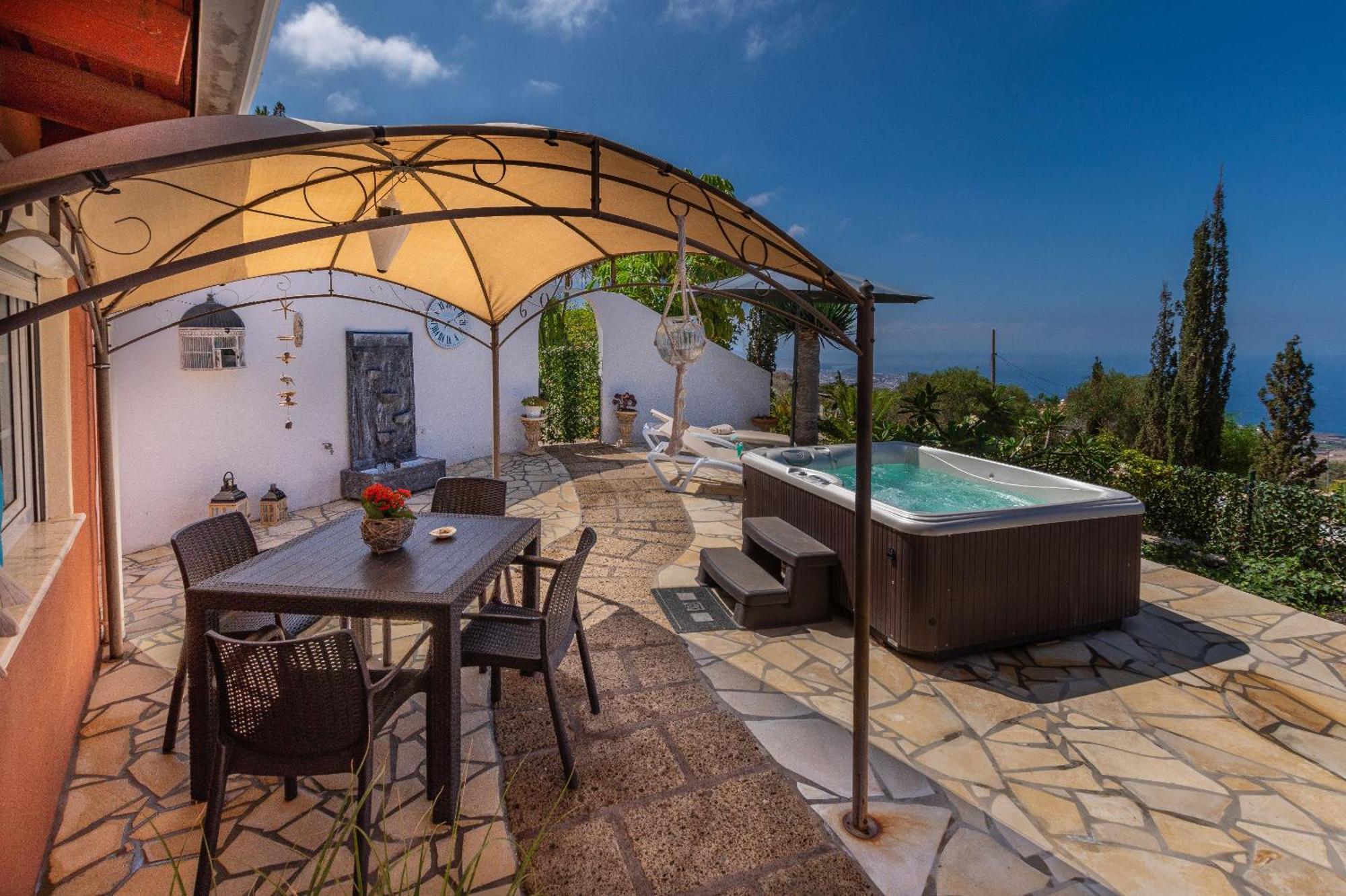 Villa Hibisco, Jacuzzi Y Vistas Al Atlantico Costa Adeje  Kültér fotó