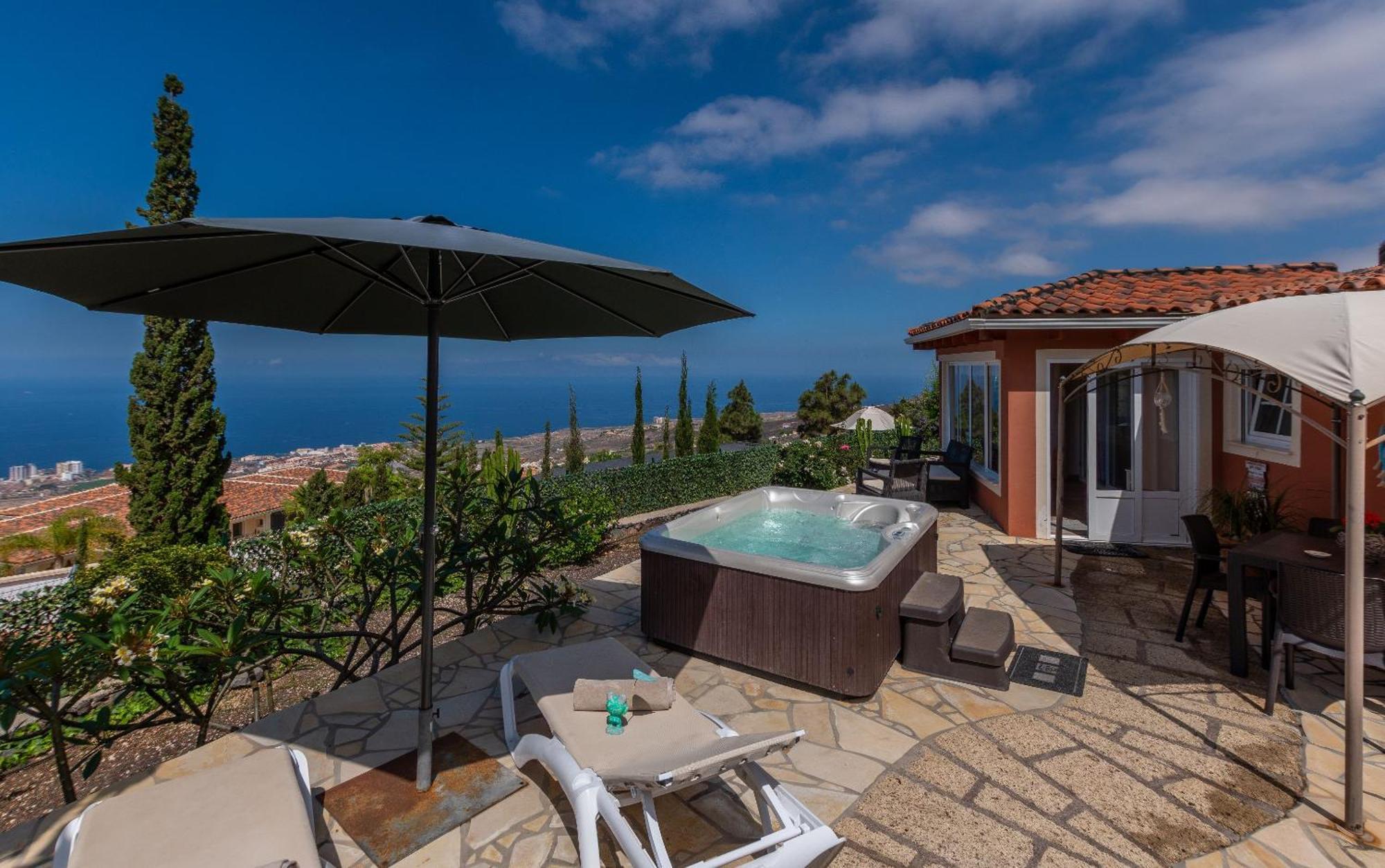 Villa Hibisco, Jacuzzi Y Vistas Al Atlantico Costa Adeje  Kültér fotó